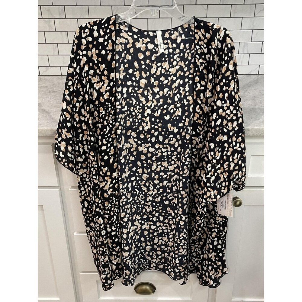 Hesed Kimono Blouse Womens One Size Black Open Lightweight‎ Boho New with Tags
